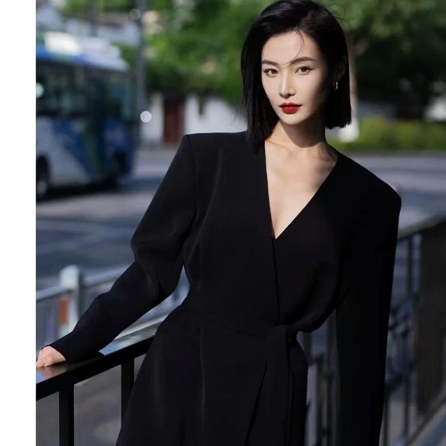 XIANG【魅影】气质高端冬季OL收腰西装两件套LSXZ3131