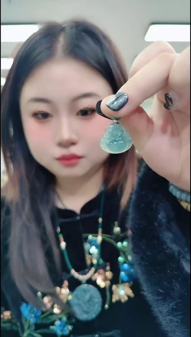 【闪购商品】翡翠颈饰未镶嵌0359 蓝水大肚佛