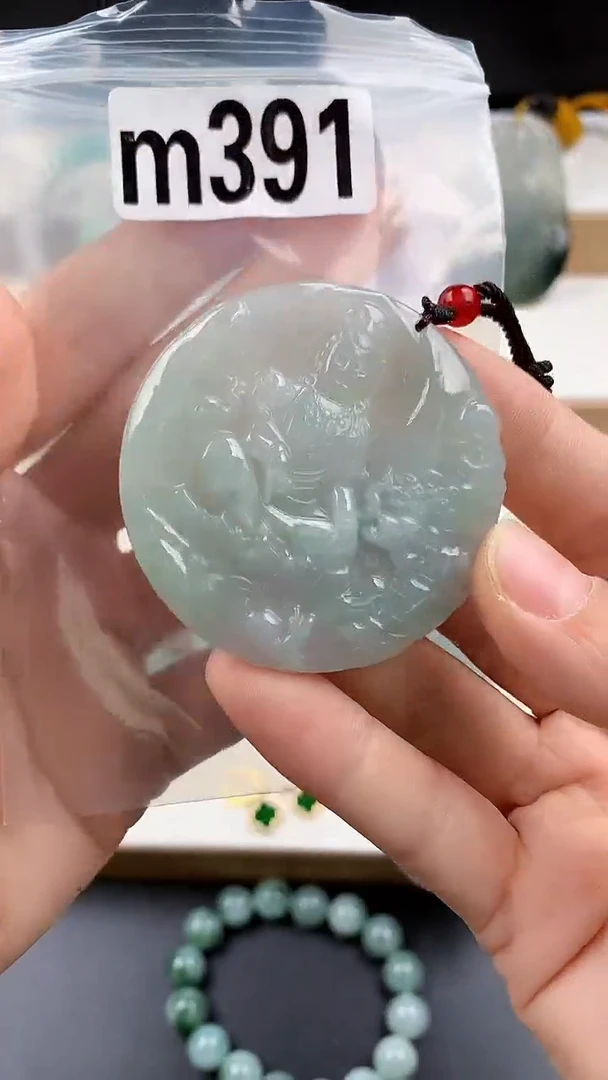 颈饰未镶嵌翡翠天然翡翠吊坠挂件