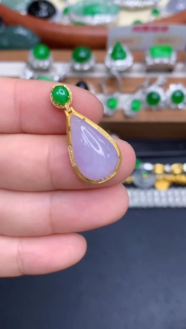 18K金镶嵌翡翠耳饰340-中国好珍宝