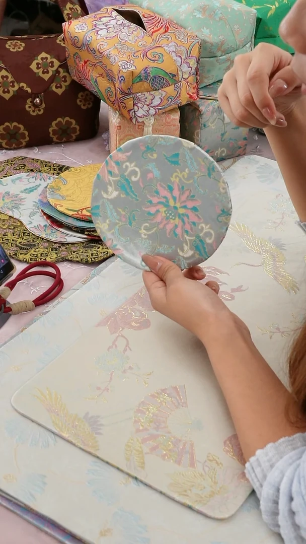 非常漂亮的缠枝莲好看