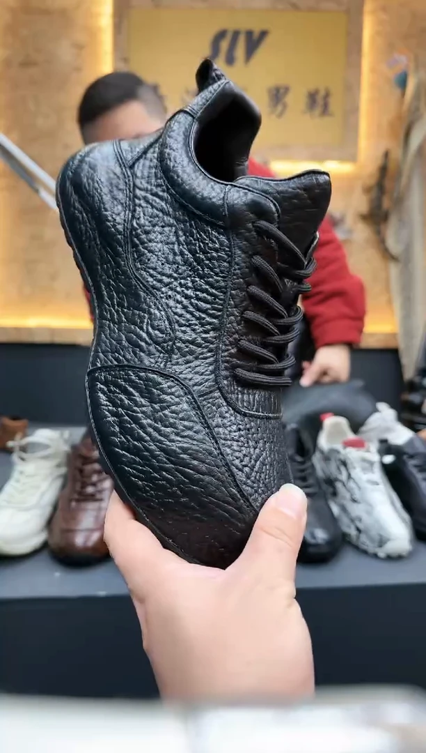 磨砂皮（牛皮）42码黑色6658