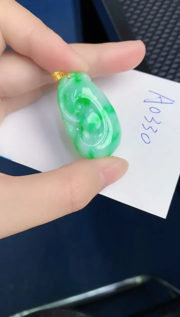 【闪购商品】翡翠颈饰18K金镶嵌000000000