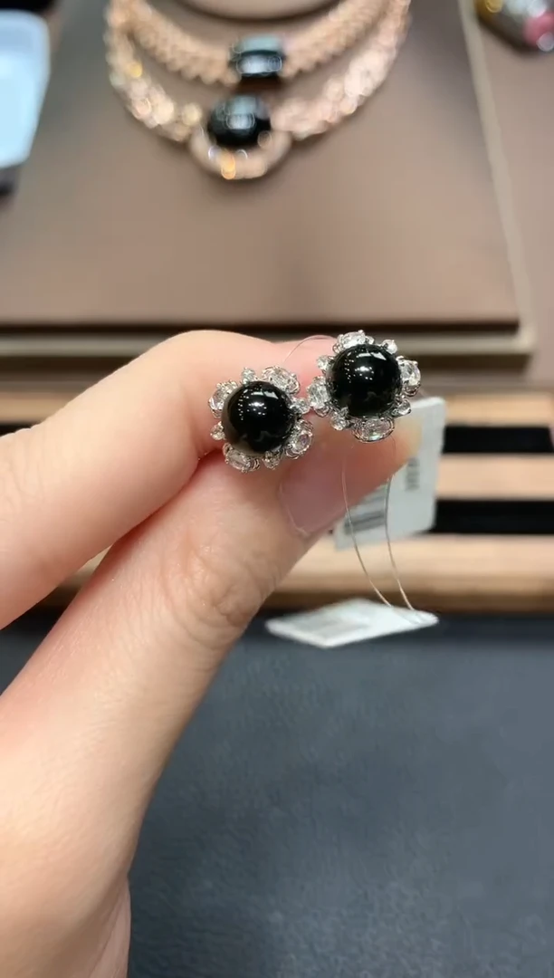 18K金镶嵌翡翠耳饰秋日珠宝E103