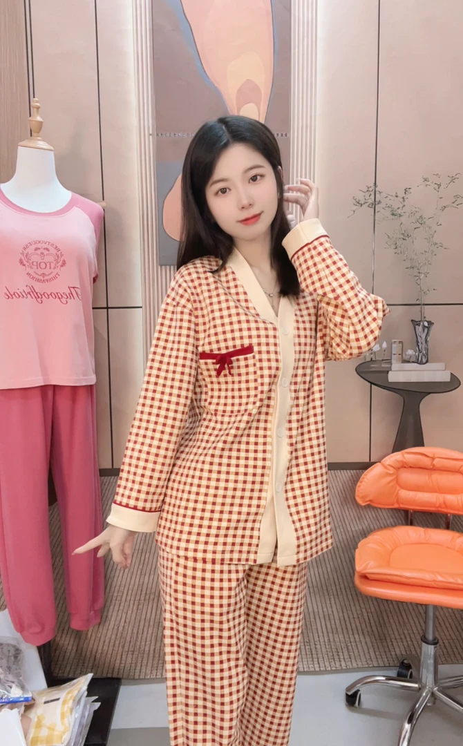 （断码不加） F8024好运红格子带胸垫长袖长裤韩版睡衣家居服套装