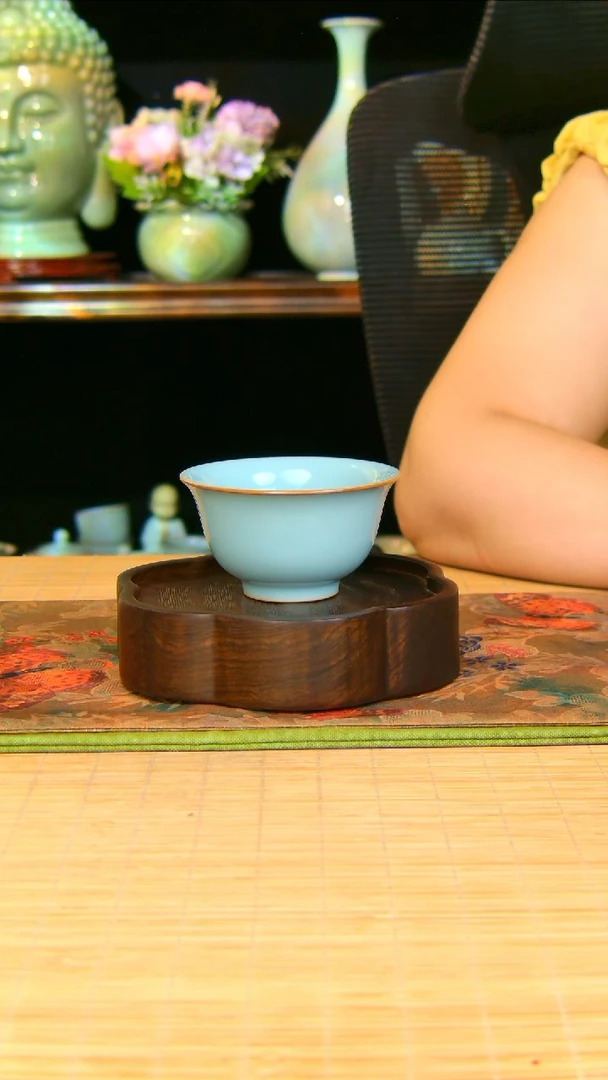 汝瓷压手杯原矿天青不完美