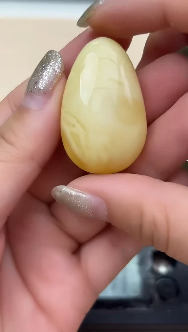 未镶嵌蜜蜡裸石蜜蜡吊坠