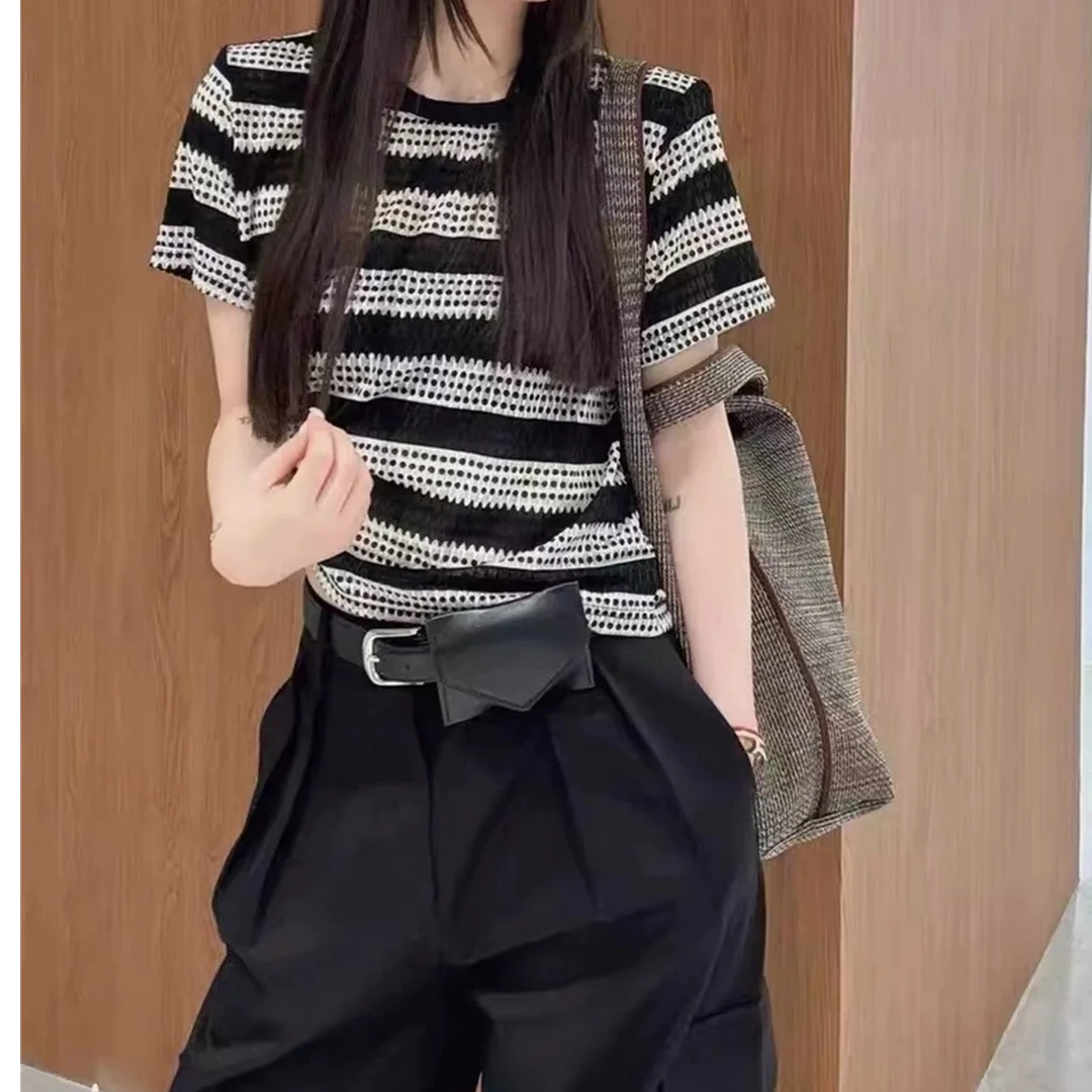 【女人家】817夏季新款设计感圆领条纹短袖T恤百搭显瘦上衣