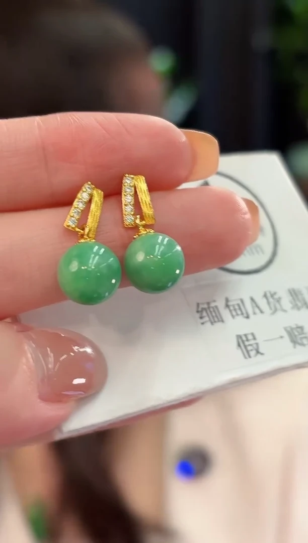 未镶嵌翡翠耳饰缅甸A货/多样性发货/一件