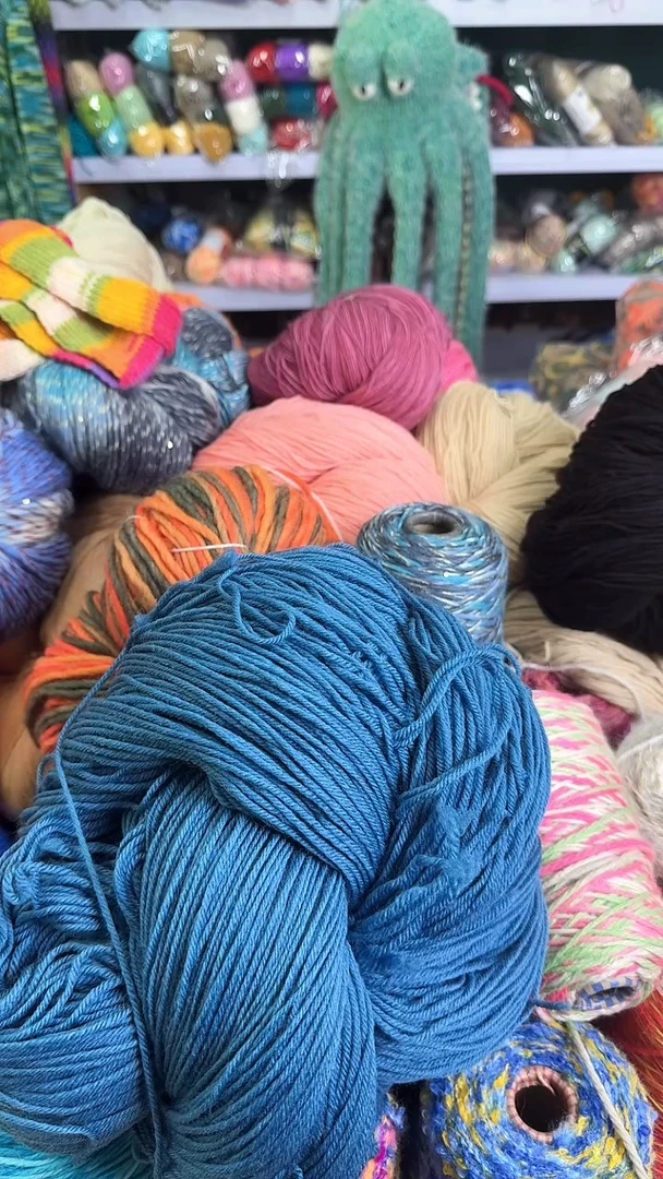 羊毛中粗蓝色纯羊毛断头款  1.3斤