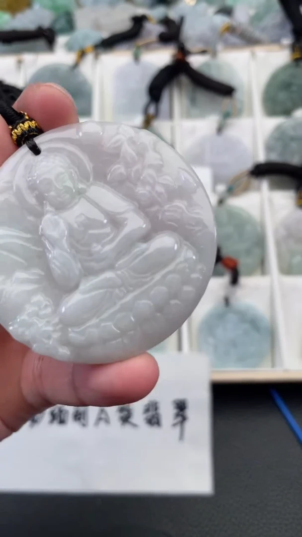 颈饰未镶嵌翡翠天然缅甸翡翠A货152