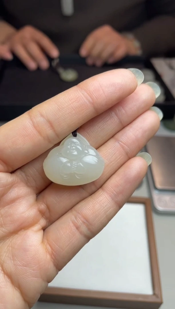 【闪购商品】和田玉颈饰未镶嵌1