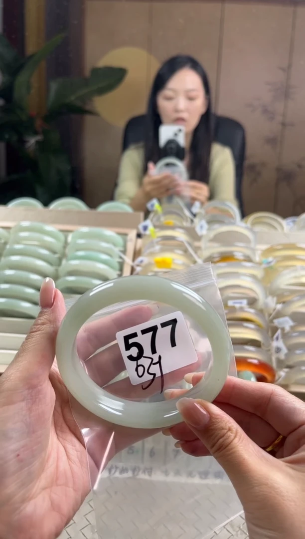 未镶嵌手镯石英质玉香*星577