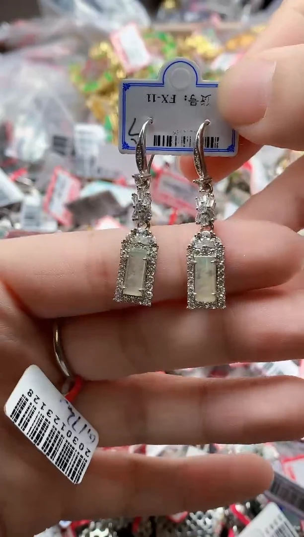 银S925镶嵌戒指翡翠天然A货缅甸翡翠