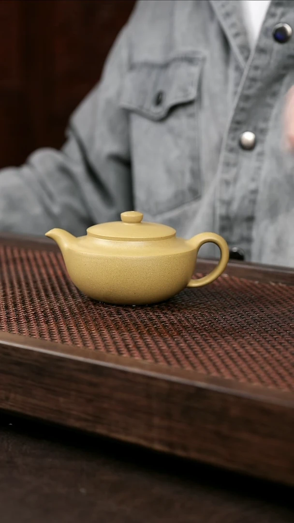 茶壶紫砂黄金段汉扁