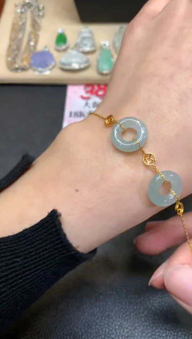 【闪购商品】翡翠手链18K金镶嵌甜甜圈【无服务费】