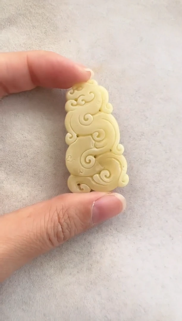 【闪购商品】琥珀裸石未镶嵌10117064-吊坠