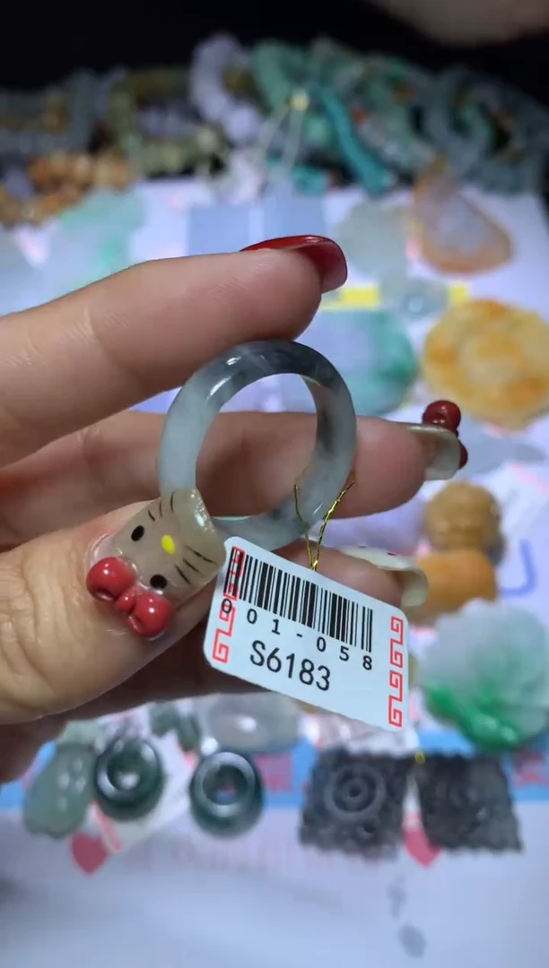 【闪购商品】翡翠挂件未镶嵌CXX005519