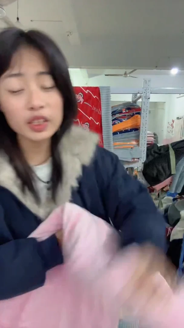 法兰绒056                    1.5*1.8瑕疵