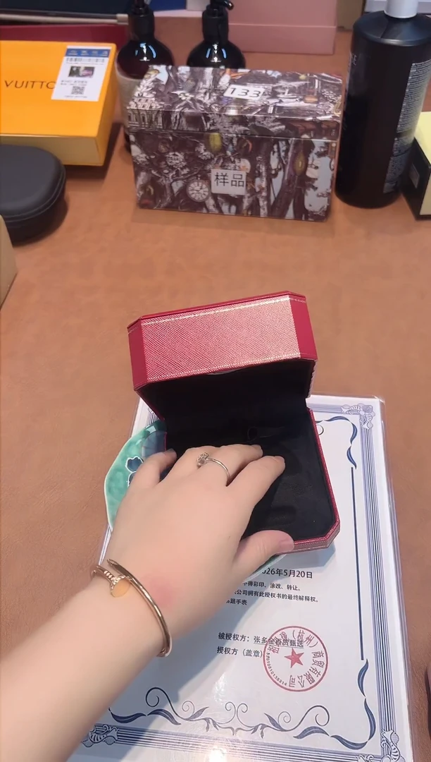 瓷片-----全球购