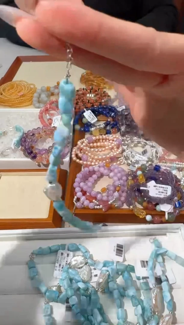 【闪购商品】水晶手链银S925镶嵌E027海纹随行巴洛克设计款