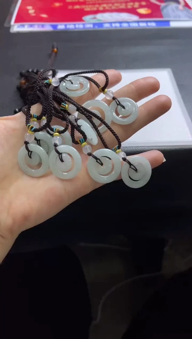 【闪购商品】翡翠颈饰未镶嵌B5多样性发一件