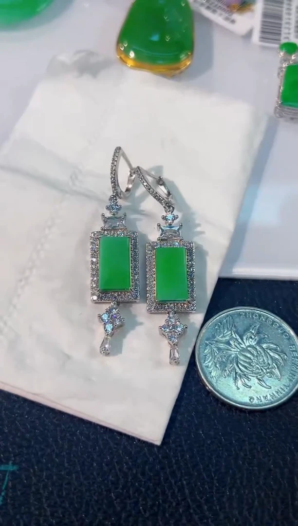 颈饰未镶嵌翡翠 缅料A货/支持复检/一件