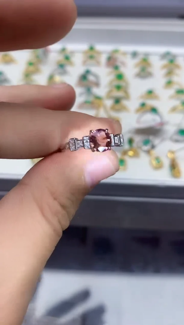 【闪购商品】碧玺戒指银S925镶嵌........