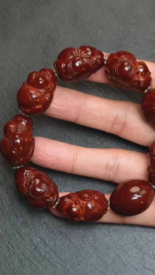 【闪购商品】橄榄核吊坠海派财神回血