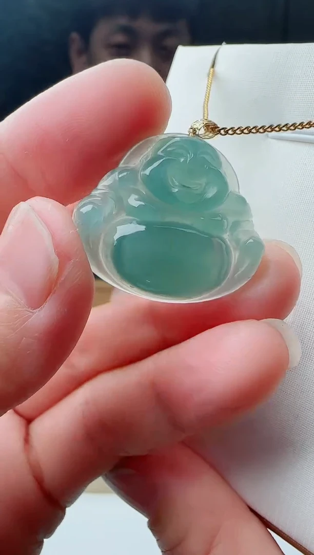 【闪购商品】翡翠颈饰18K金镶嵌多样性随机发其一