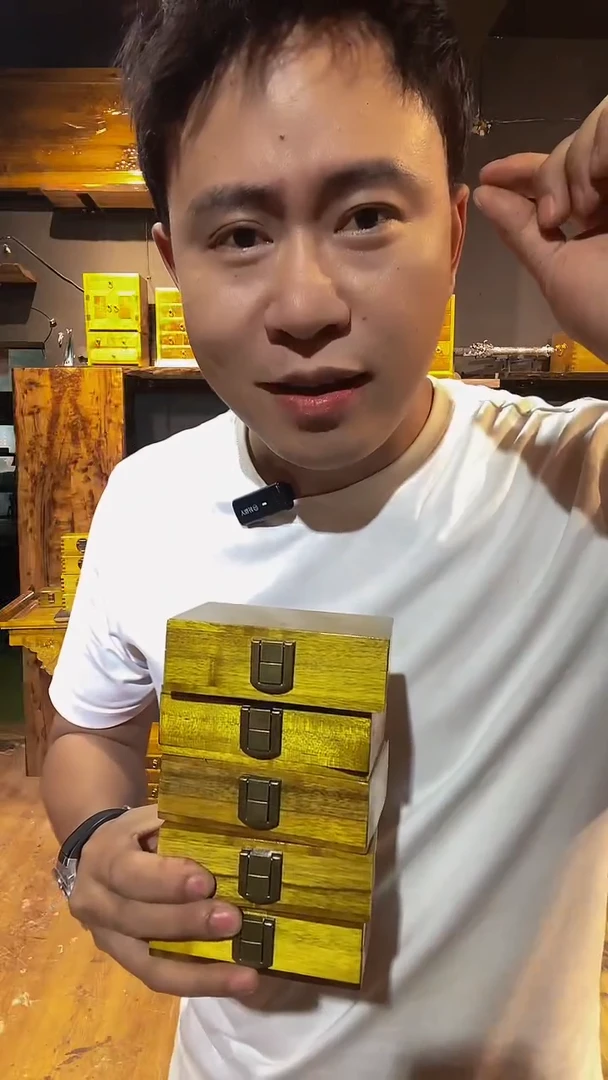 木金丝楠木制品10*7盒子一个