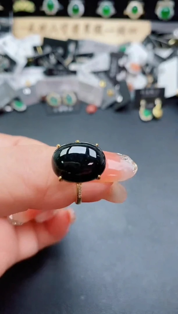 银S925镶嵌戒指翡翠068