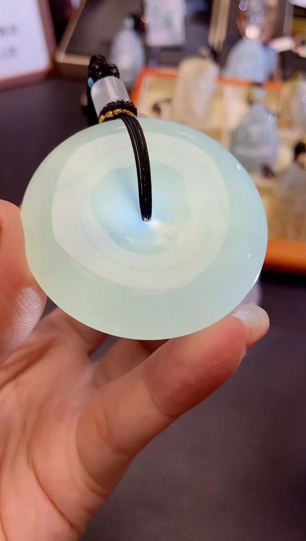 颈饰未镶嵌翡翠缅甸天然翡翠