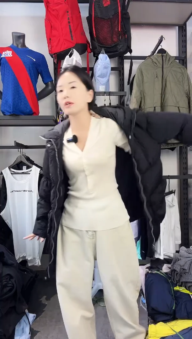 601·编码 瑕疵款直播间过款为准 尺码·S