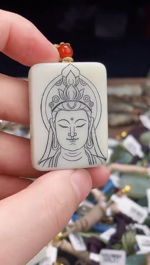 颈饰未镶嵌和田玉1