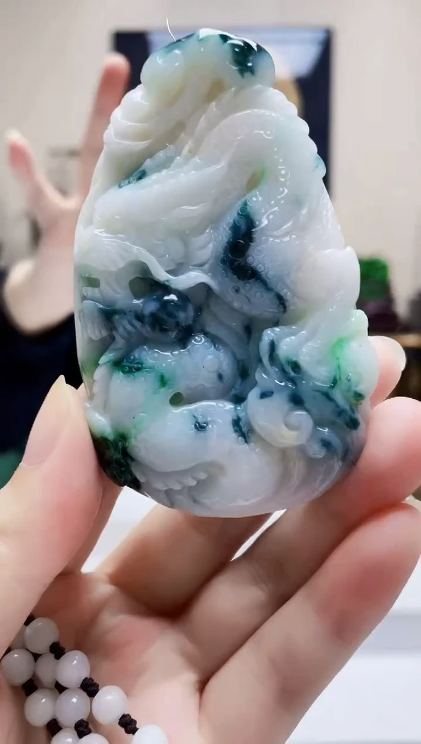 未镶嵌定制翡翠吊坠92
