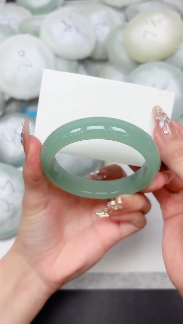 石英质玉手镯未镶嵌38-60.2