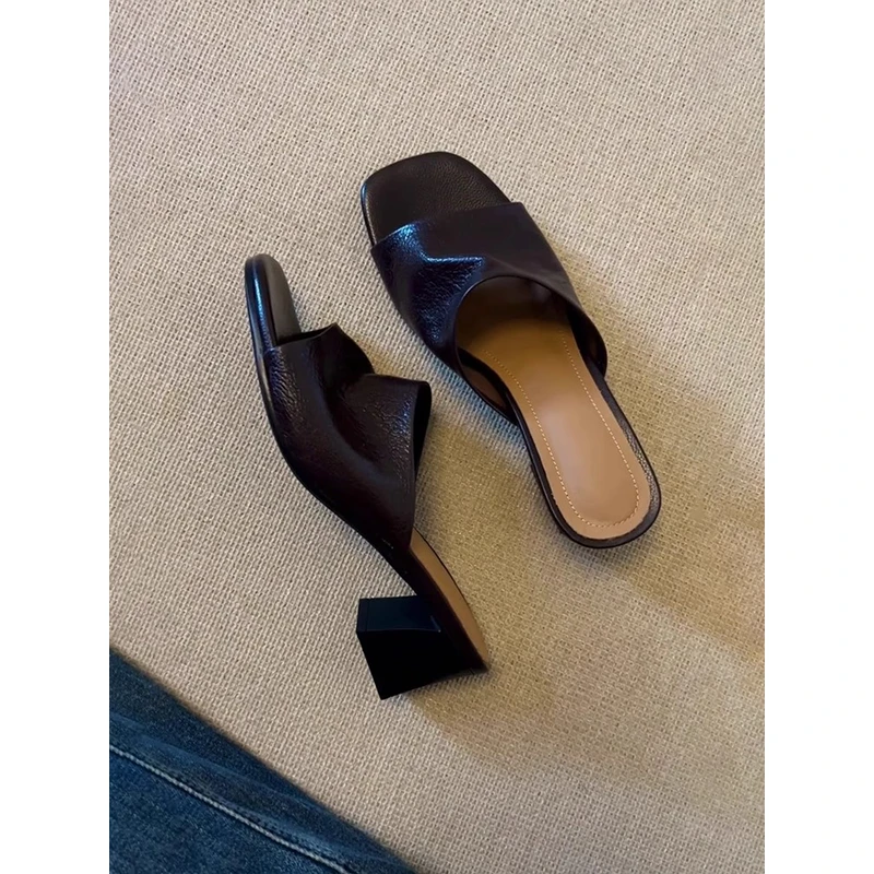 羊皮版~夏季巨软显白休闲凉鞋粗高跟一字带度假风外穿新款拖鞋女