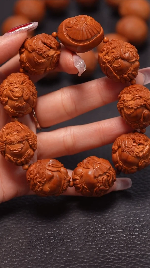 手串橄榄核2.4/整身钟馗
