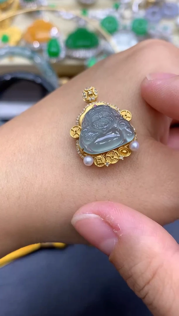 颈饰18K金镶嵌翡翠362-中国好珍宝