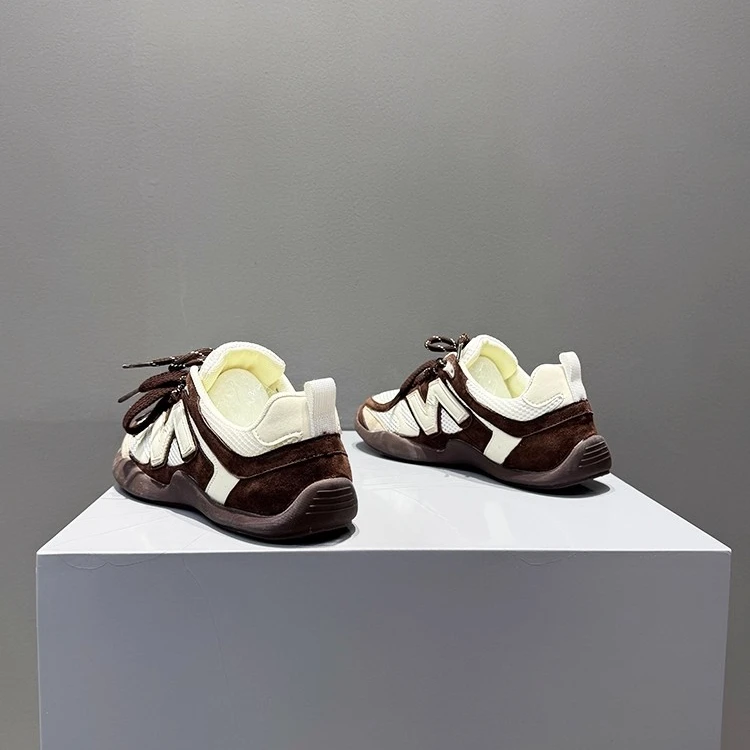 透气网面百搭潮流时尚板鞋户外软底休闲潮鞋舒适系带跑步