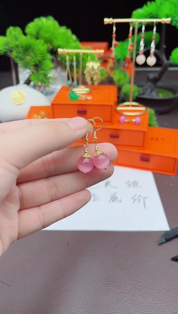 【闪购商品】玛瑙/玉髓耳钉银S925镶嵌301000