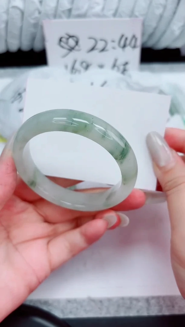 石英质玉手镯未镶嵌111-55.9