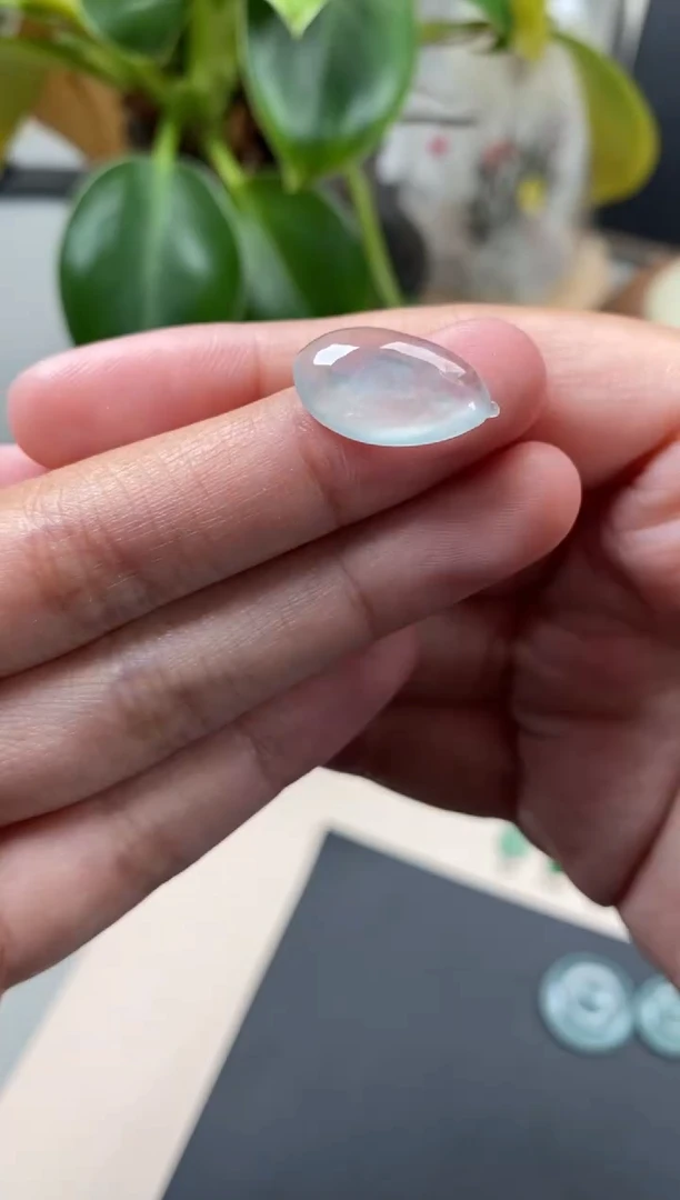 【闪购商品】翡翠颈饰未镶嵌翡翠冰种福瓜