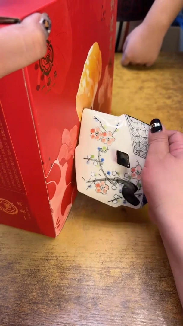 瓷器瓷器瑕疵破破167一对