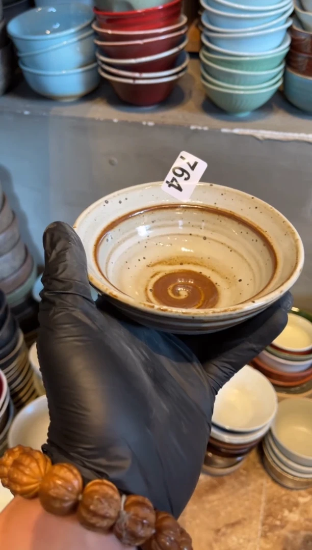 【闪购商品】瓷片764  白麻点双圆小碗1个