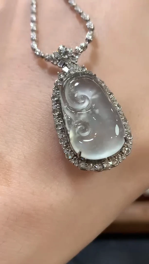 吊坠(不含链)18K金镶嵌翡翠c35