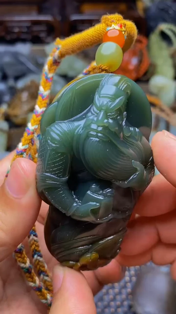 未镶嵌和田玉把件1