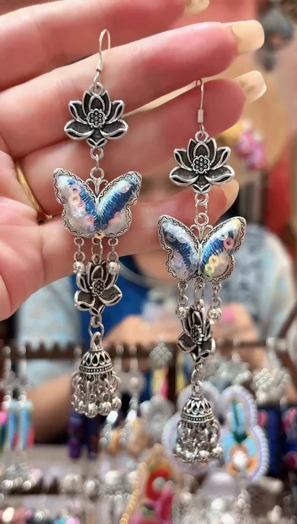 织绣云织谣民族风精美饰品   156