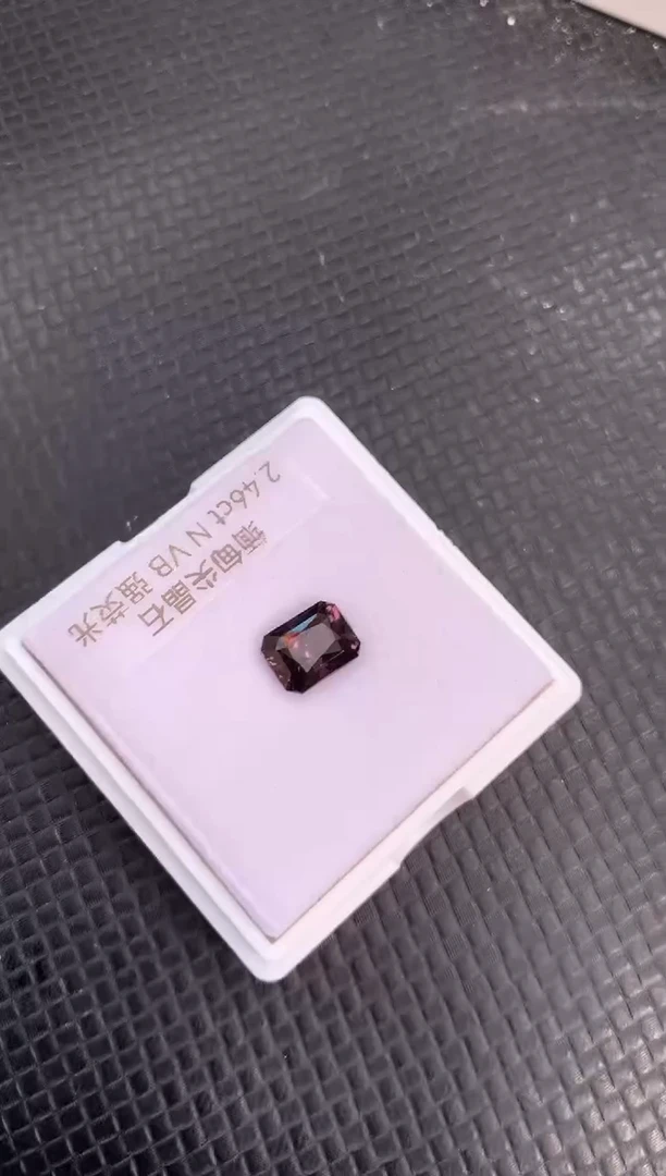 裸石尖晶石天然无烧尖晶石